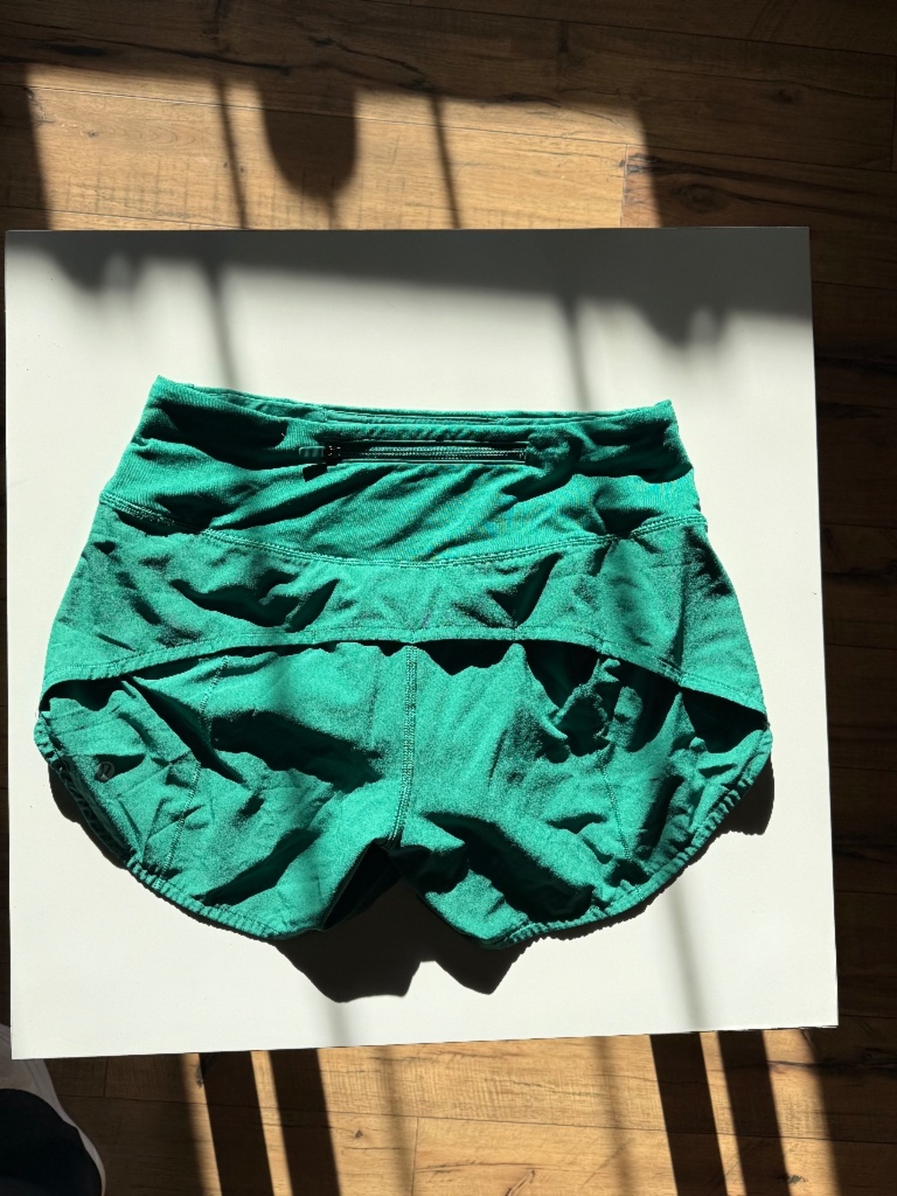 Lululemon Run Speed Shorts Green Lined Running Shorts Zip Pocket
